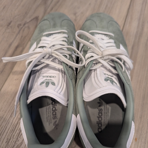 Adidas Original Gazelle W7 - Picture 3 of 11